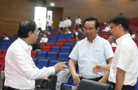 Chủ tịch UBND TP.HCM: Kiểm điểm người đứng đầu nếu giải phóng mặt bằng không tốt, dự án ì ạch