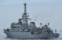 Tàu trinh sát Ivan Khurs của quân Nga trên Biển Đen. Ảnh: DEFENSE EXPRESS
