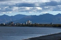Động đất mạnh 7,3 độ richter tấn công Alaska, khả năng kéo theo sóng thần
