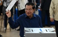 Bầu cử Campuchia: Đảng Thủ tướng Hun Sen tuyên bố chiến thắng
