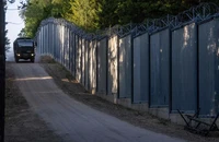 Ba Lan lên kế hoạch triển khai 10.000 quân dọc biên giới với Belarus