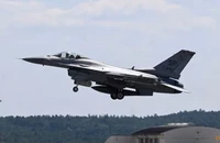 Reuters dẫn nguồn quan chức Washington: Mỹ đồng ý để Đan Mạch, Hà Lan gửi F-16 cho Ukraine