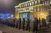 Nga cáo buộc phương Tây kích động biểu tình ở Serbia