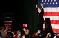 Ông Musk có nguy cơ bị điều tra vì hứa tặng 1 triệu USD mỗi ngày cho cử tri Mỹ 