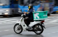 Hàn Quốc: Không được thuê người có tiền án tình dục, ma tuý làm shipper