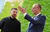 Nga lên tiếng việc Đức hỗ trợ 5 tỉ euro và hợp tác sản xuất vũ khí tầm xa với Ukraine