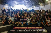 Cả triệu người xuống đường khắp Israel kêu gọi chính phủ chấm dứt xung đột ở Dải Gaza