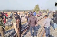 Thương tâm vụ tai nạn tàu chở 600 khách ở Ấn Độ lao vào đàn voi