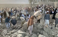 Pakistan không kích Afghanistan, hàng chục người thương vong