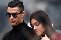 Chia sẻ nỗi đau mất con của Ronaldo