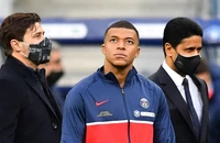Mbappe gây rối ở PSG