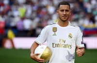 Không có Mbappe, hậu vận mỉm cười với Hazard