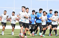 Tái ngộ U-23 Việt Nam, Madam Pang chơi chiêu gọi cầu thủ Thái kiều