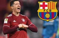 Động thái lạ của Lewandowski