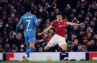 Rối chiếc băng đội trưởng ở Man United