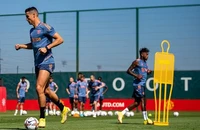 HLV Ten Hag bất ngờ tiết lộ tương lai của Ronaldo