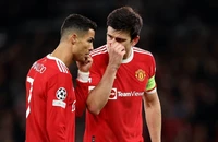 Ronaldo thay đổi để tồn tại ở Man United