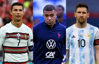 Mbappe: "Messi và Ronaldo như cha và mẹ, không thể chọn lựa"
