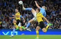 Để sổng Mbappe, Real lại ráo riết săn đuổi Haaland 