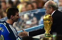 Messi lo ngại bỏ lỡ World Cup cuối cùng