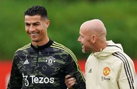 Thẳng tay với Ronaldo, Ten Hag chọn 5 cầu thủ đá chính cho MU