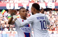 Mbappe so sánh Neymar với sao trẻ PSG