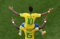 Neymar hứa ghi ít nhất 5 bàn, trình diễn kỹ thuật điêu luyện