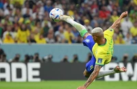 Richarlison thách thức Chiếc giày vàng World Cup, khổ thân Neymar