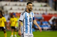 Trận đấu thứ 1000 của Messi và nỗi lo của Argentina khi gặp Úc