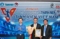 Báo Thanh Niên tổ chức sân chơi bóng đá chuyên nghiệp cho sinh viên
