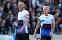 Zidane chờ thay thế Deschamps và những điều kiện độc