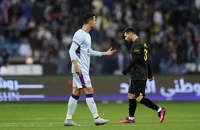 ‘Ronaldo rất chăm chỉ, nhưng Messi là số 1’