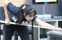 Nữ cơ thủ quyến rũ Campuchia khao khát săn vàng SEA Games