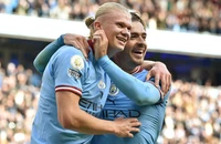 Vì sao người hâm mộ Man United muốn Haaland bị treo giò 2 trận?