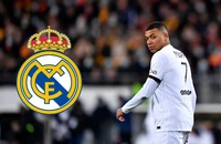 Mbappe hờn dỗi PSG và 'đứng núi này trông núi nọ'