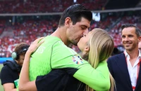 Thủ môn Courtois phản pháo HLV và nói rõ việc rời tuyển Bỉ