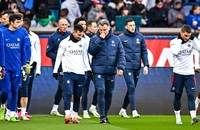 HLV của PSG và con trai bị cảnh sát bắt