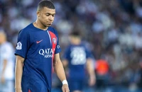 PSG trừng phạt Mbappe, không cho đối đầu Ronaldo