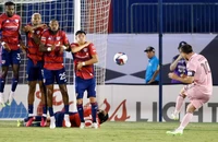 Cơn sốt ở Mỹ và giá trị của Messi