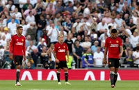 HLV Ten Hag tức giận đổ lỗi cho các tiền đạo Man United 