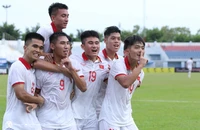 U-23 Việt Nam đá kiểu gì với Philippines?