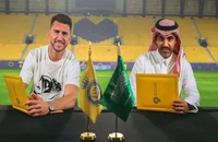 Bị thầy Guardiola hắt hủi, sao Man City về đội của Ronaldo