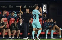 Nội bộ Barca mâu thuẫn, HLV Xavi sẽ sớm rời Camp Nou