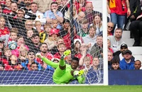 Người cũ của Man United chê bai thậm tệ thủ môn Onana