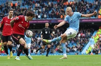 Cập nhật nội tình Man United và Man City trước trận đại chiến 