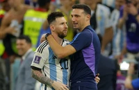 Messi mắng "nhóc con" của tuyển Brazil