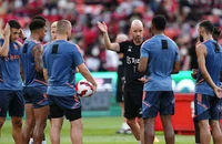 13 cầu thủ nào bị buộc rời khỏi Manchester United?