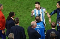 Messi tự nhận mình là “kẻ ngốc”