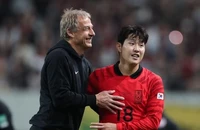 HLV Klinsmann tin đội hình châu Âu của Hàn Quốc vô địch Asian Cup