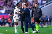 Trọng tài bị tố thiên vị Real, làm hại Barca